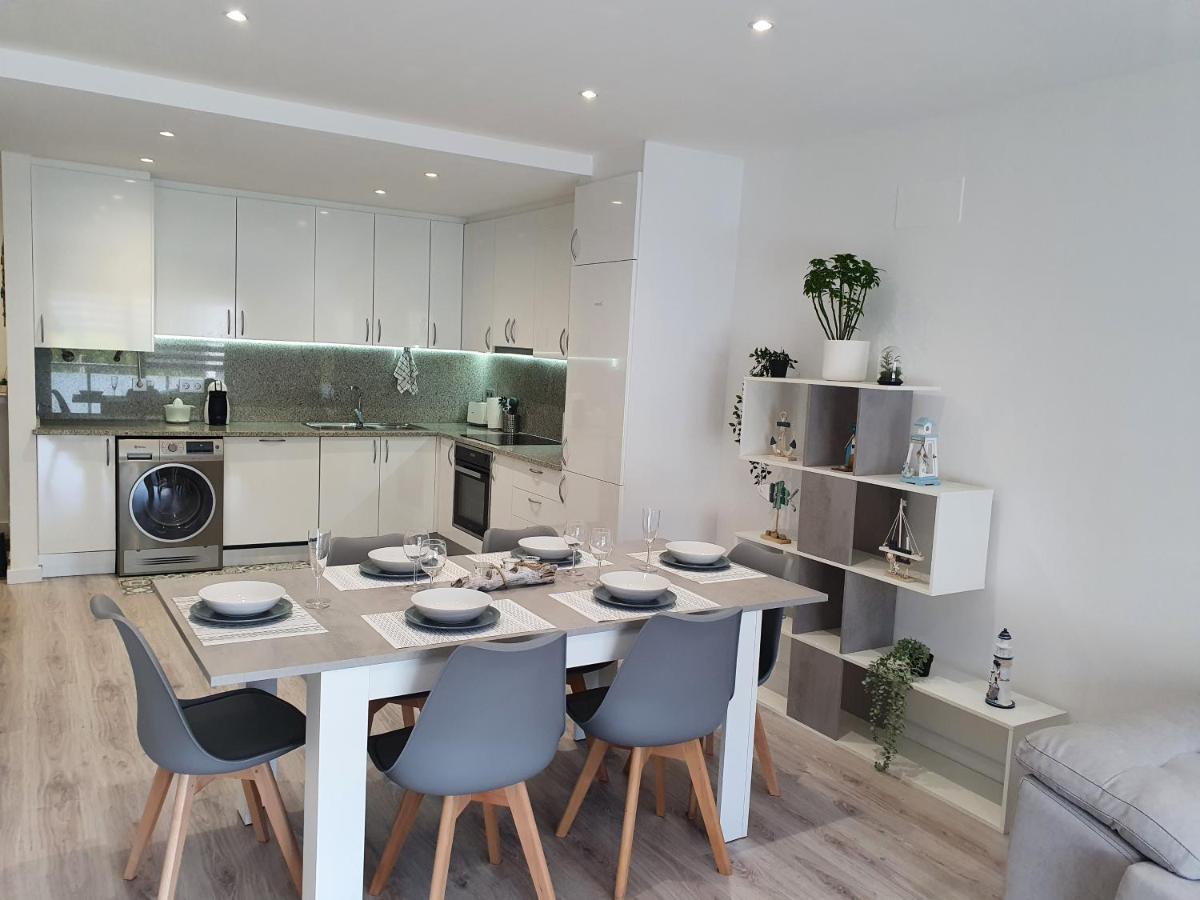 Moderno Duplex Comfort Roses Eksteriør billede