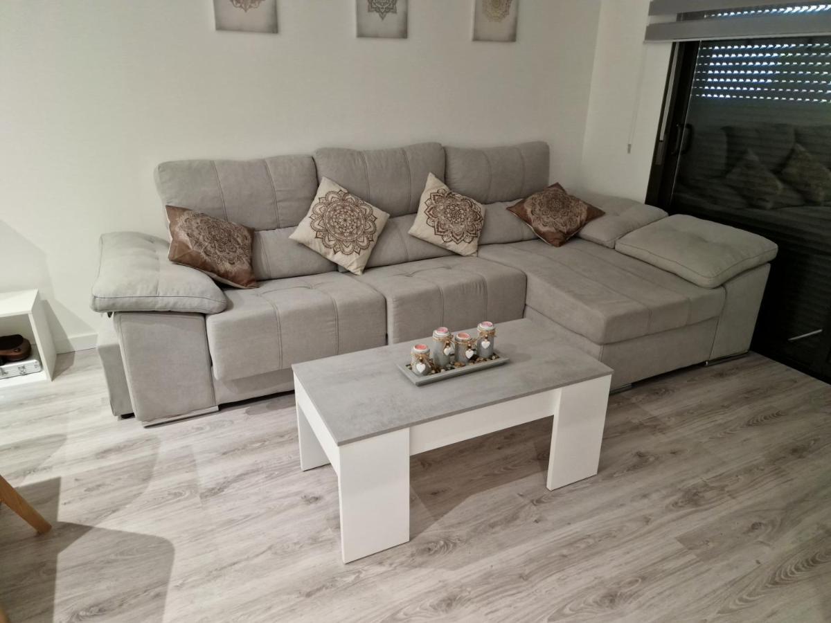 Moderno Duplex Comfort Roses Eksteriør billede